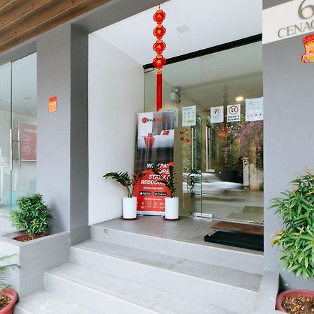 RedDoorz near Fernwoods Garden Quezon City Exterior foto