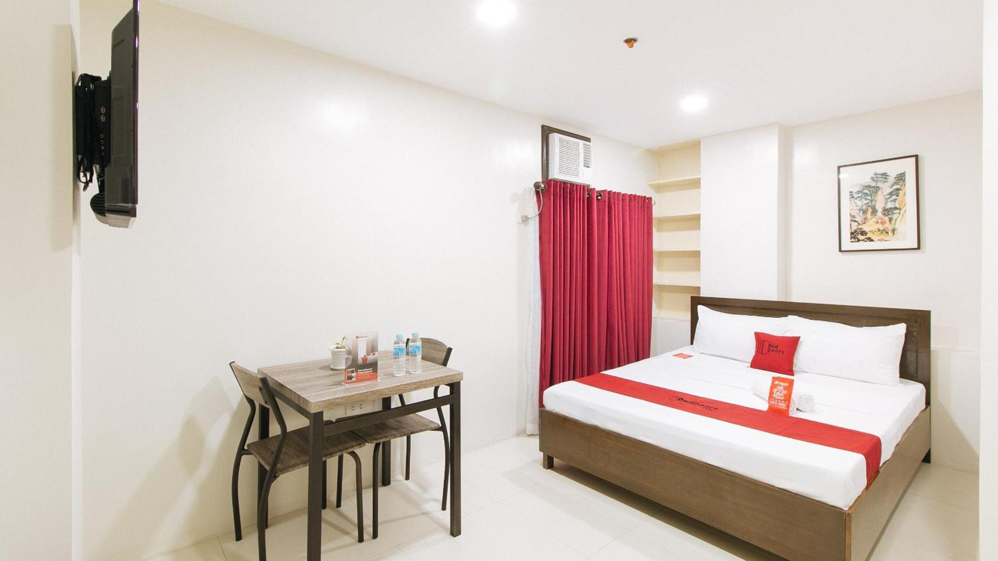 RedDoorz near Fernwoods Garden Quezon City Exterior foto