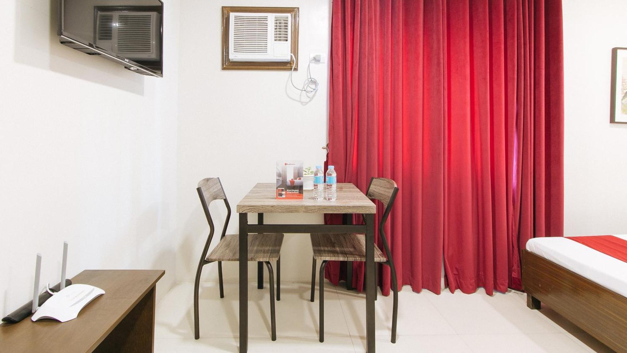 RedDoorz near Fernwoods Garden Quezon City Exterior foto
