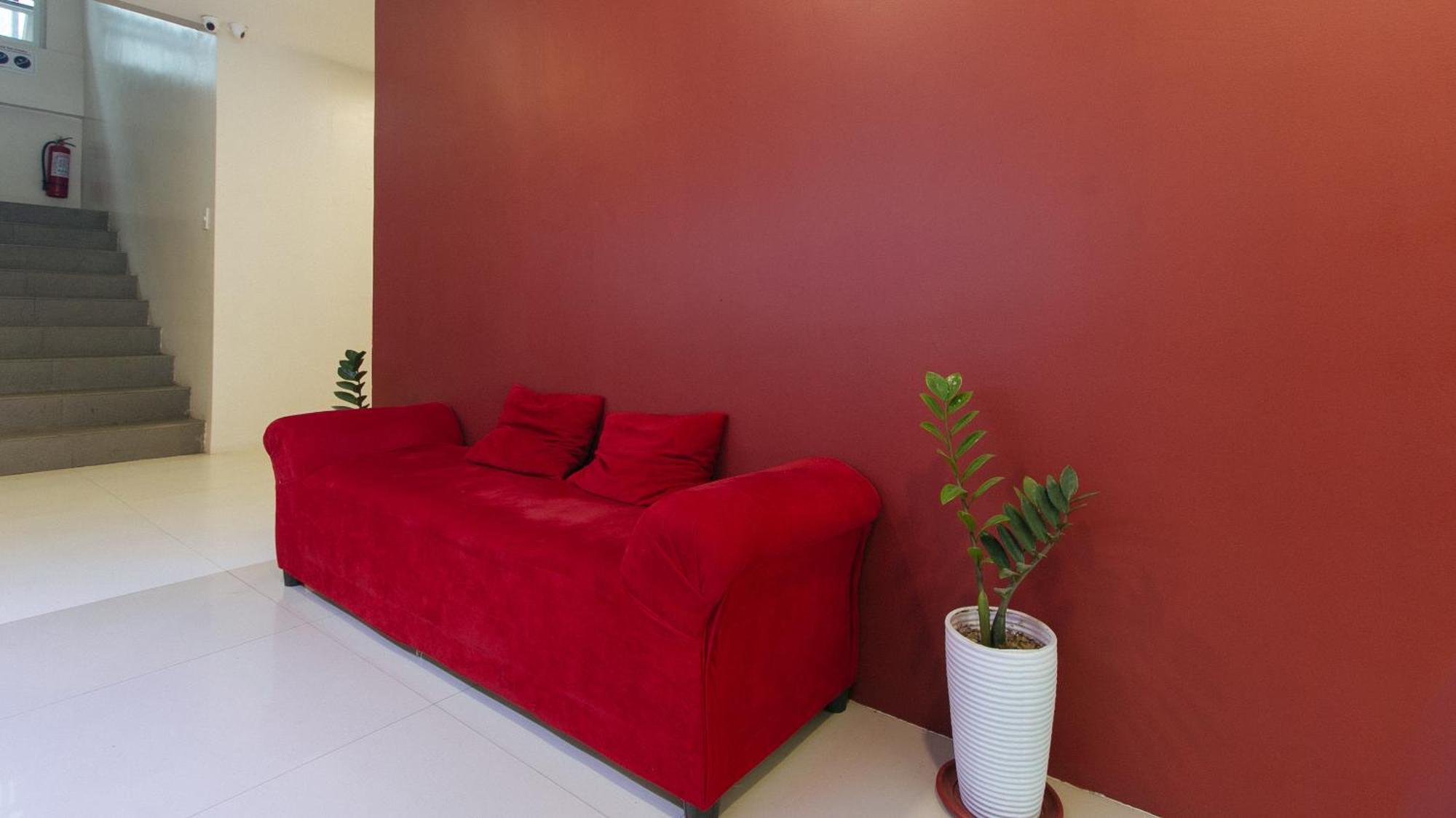 RedDoorz near Fernwoods Garden Quezon City Exterior foto
